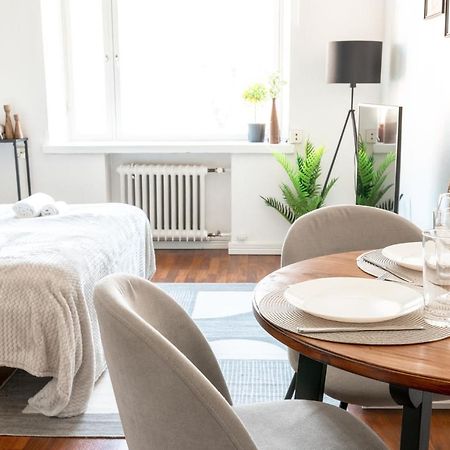 2Ndhomes Cozy Helsinki Center Studio With Park View 外观 照片